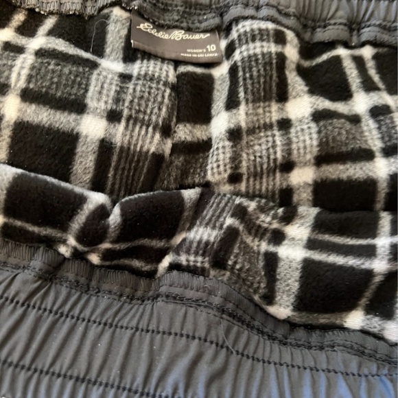 Women’s Eddie Bauer Fleece Lined Pull-on Pants - Picture 2 of 9